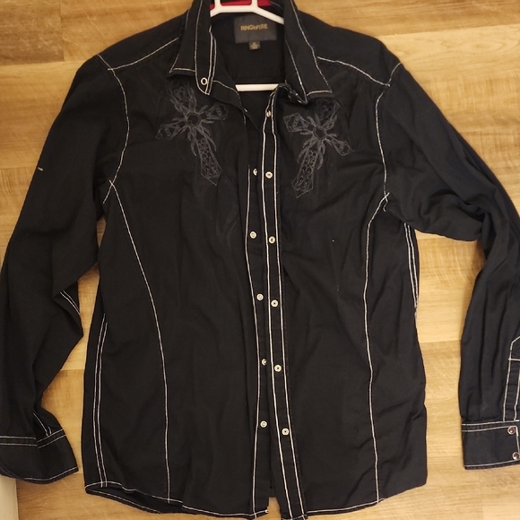 Ring of Fire Grunge Indie Sleeze Black Shirt w White Stitching Embroided Cross - Picture 6 of 8